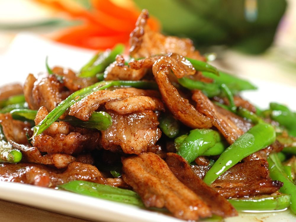 Hunan-style stir-fried pork with green chilies